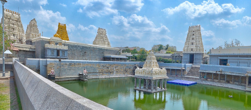 Kanchi Kamakshi Amman Temple