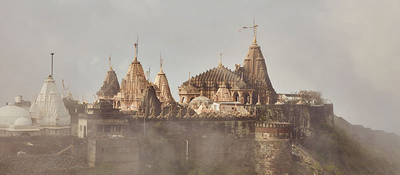 shatrunjaya hill temples